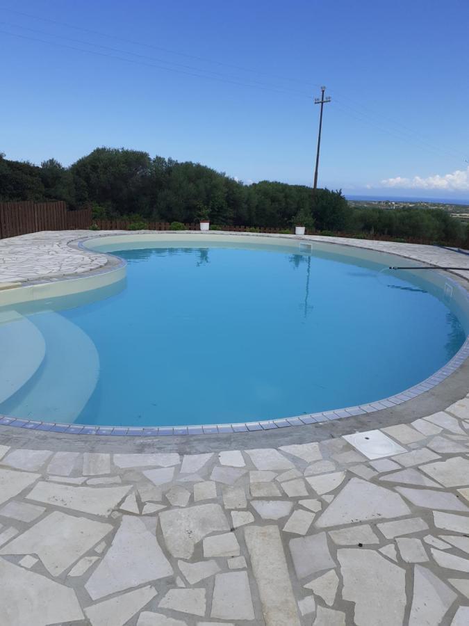 Agriturismo Gli Olivastri -Appartamento Bel Vedere Con Piscina ,Solarium E Vista Mare,Climatizzatore ,Wifi Aglientu Luaran gambar